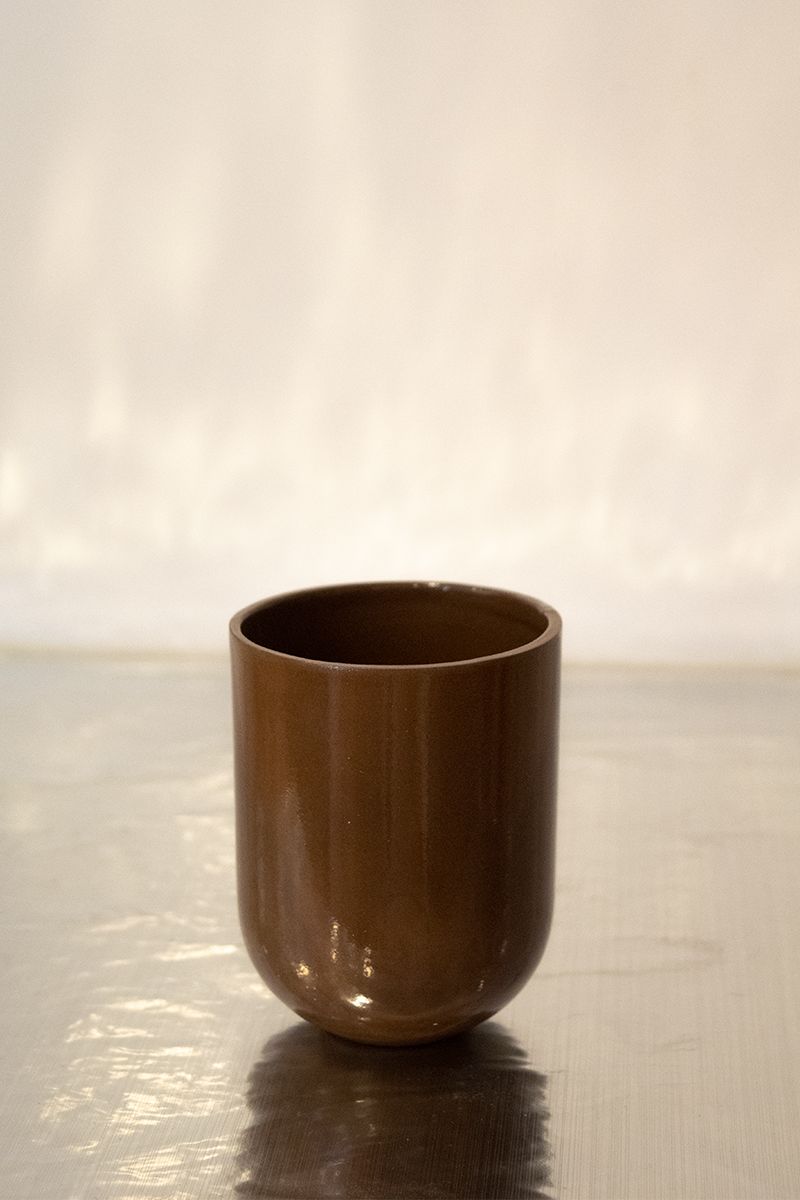BROWN TEA CUPS STUDIO NILE