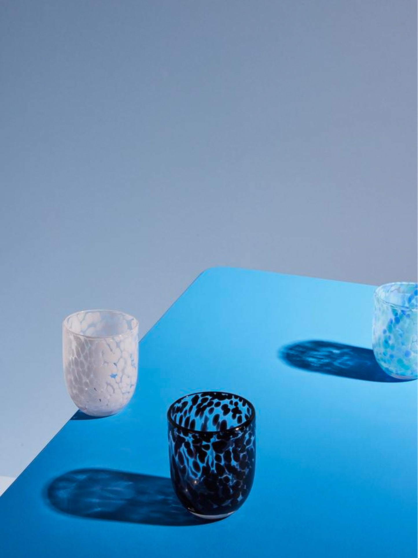 BLACK SPECKLED GLASS