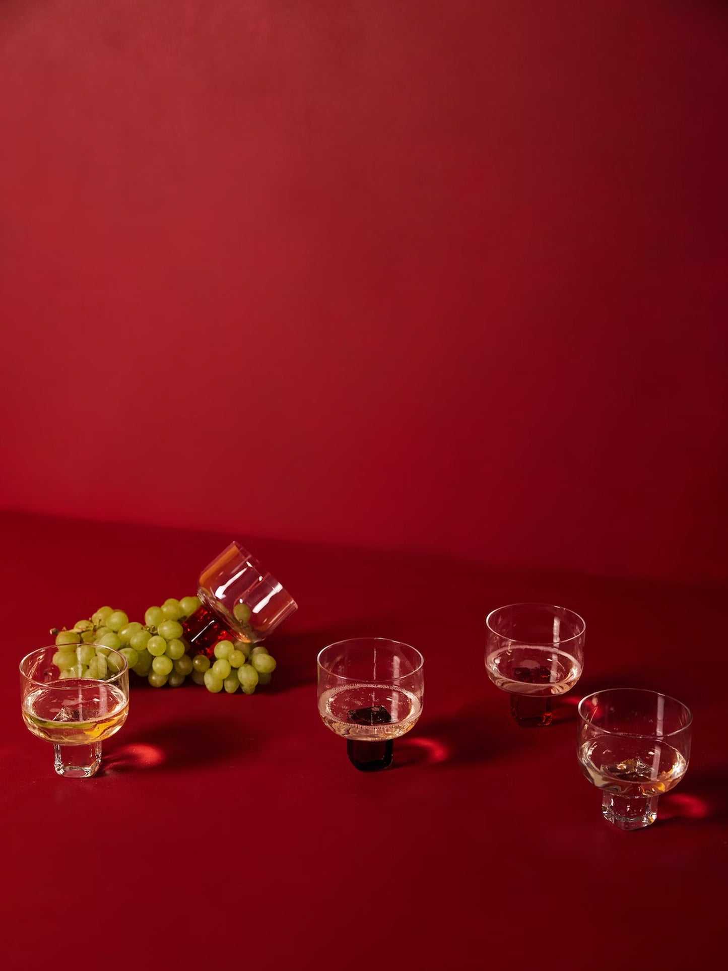 WINE GLASS RED BLOCK