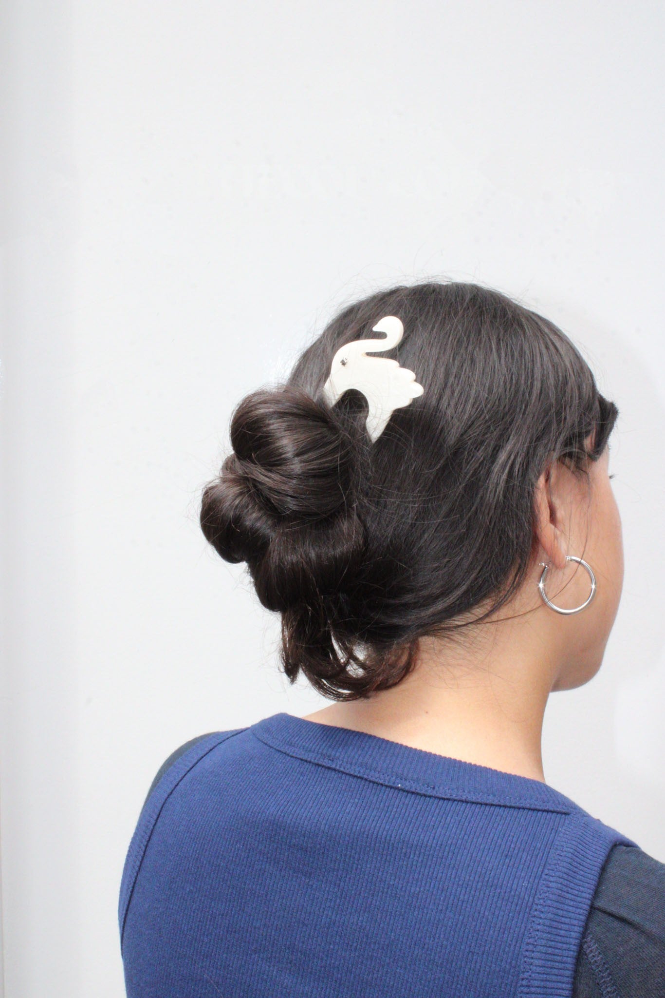 TURTLE STORY SWAN HAIR PIN