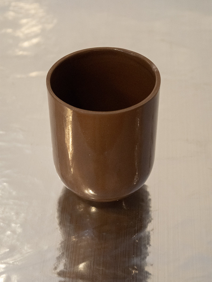 BROWN TEA CUPS STUDIO NILE