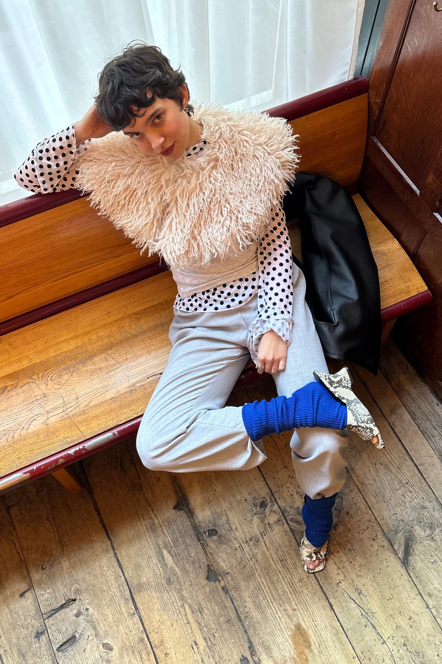FAUX FUR COLLAR