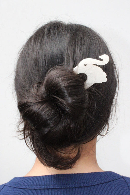 TURTLE STORY SWAN HAIR PIN